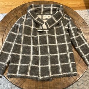 Womens Ellen Tracy Gray Checked Cardigan - Size Medium